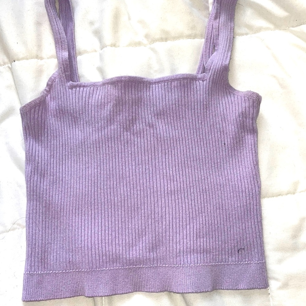 Purple garage tank in medium